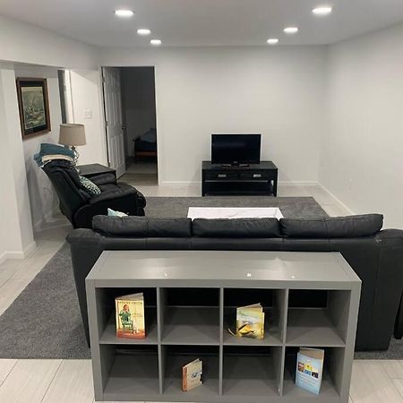 2 Bedroom Apartment- Close To Hershey Park, Hollywood Casino And Downtown Harrisburg Exteriör bild