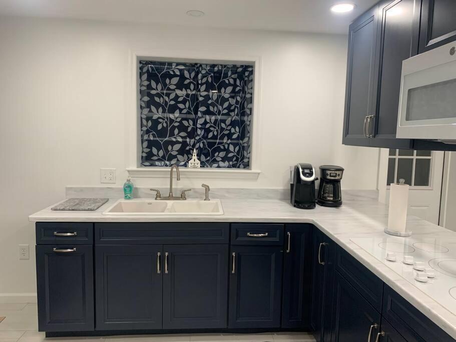 2 Bedroom Apartment- Close To Hershey Park, Hollywood Casino And Downtown Harrisburg Exteriör bild