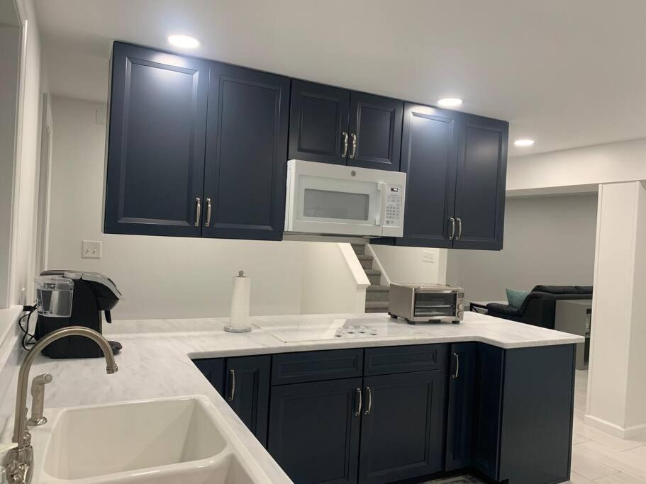 2 Bedroom Apartment- Close To Hershey Park, Hollywood Casino And Downtown Harrisburg Exteriör bild